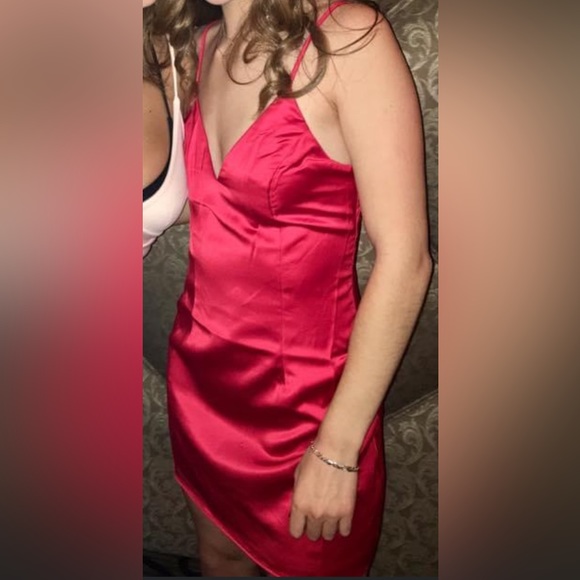 Red dress from Revolve - Picture 6 of 6